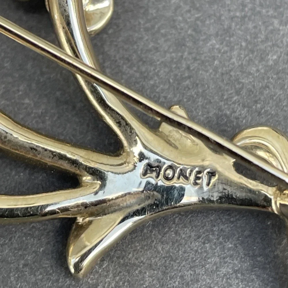 Monet Brooches Women Gold tone Flower‎ Pearl Rhiestone event party
